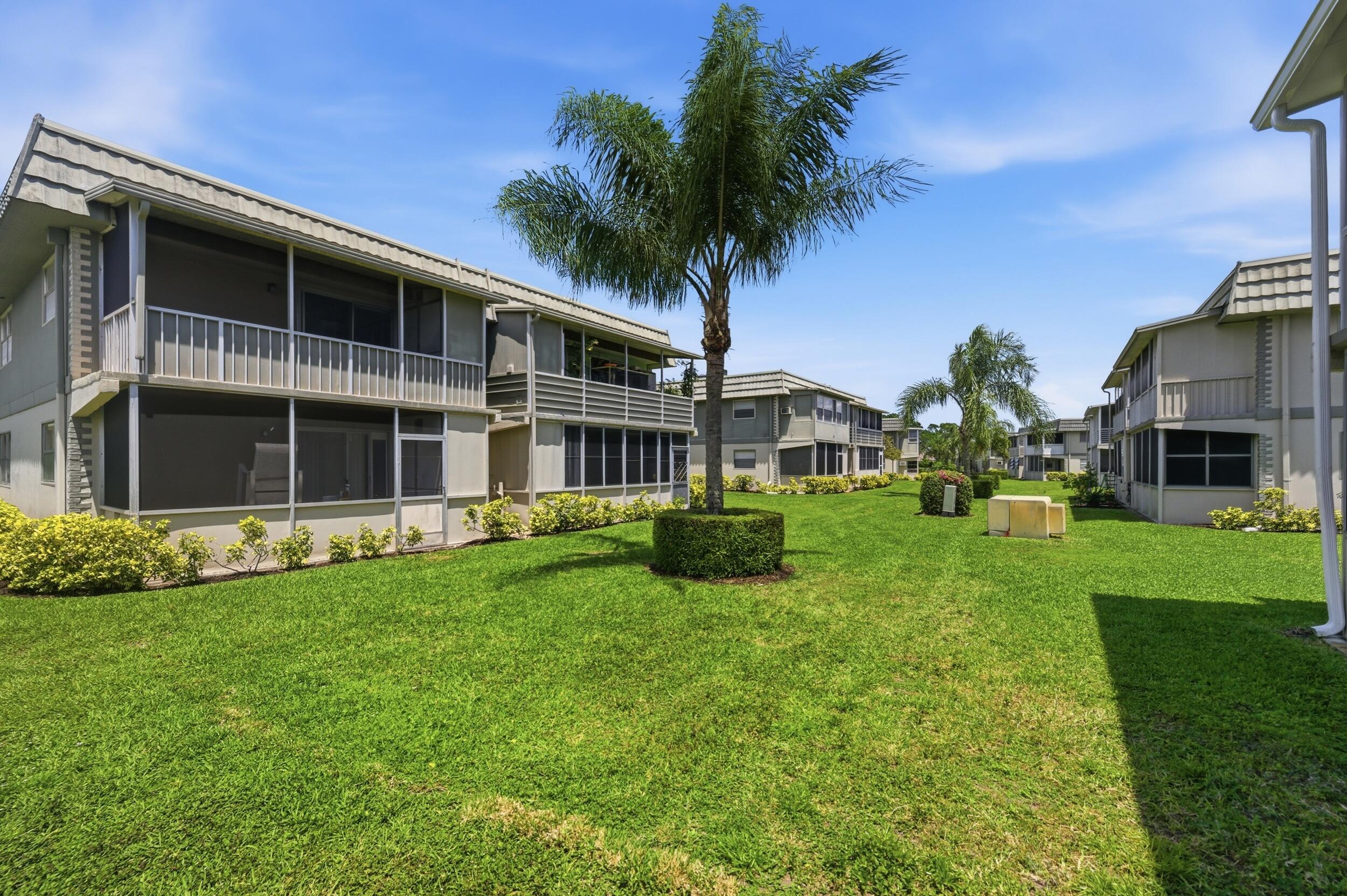 KINGS POINT - Residential