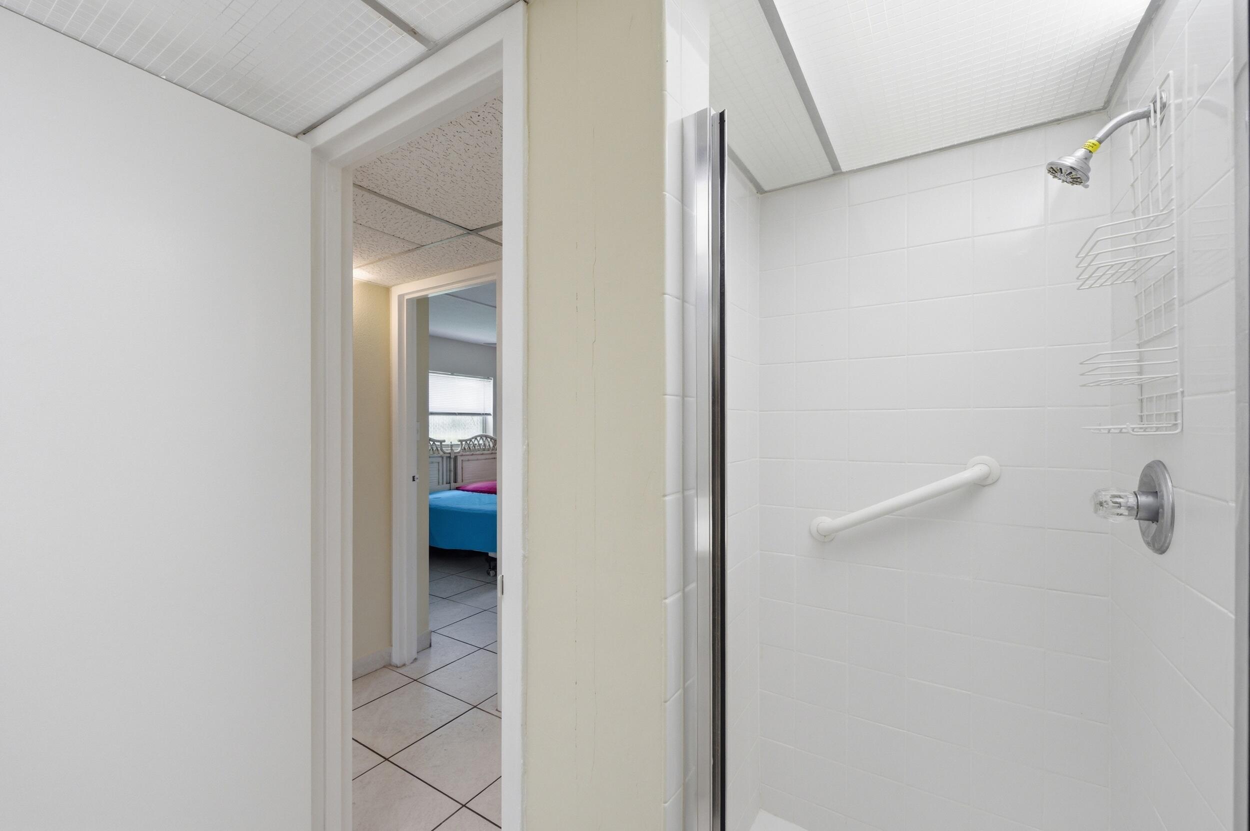 KINGS POINT - Residential