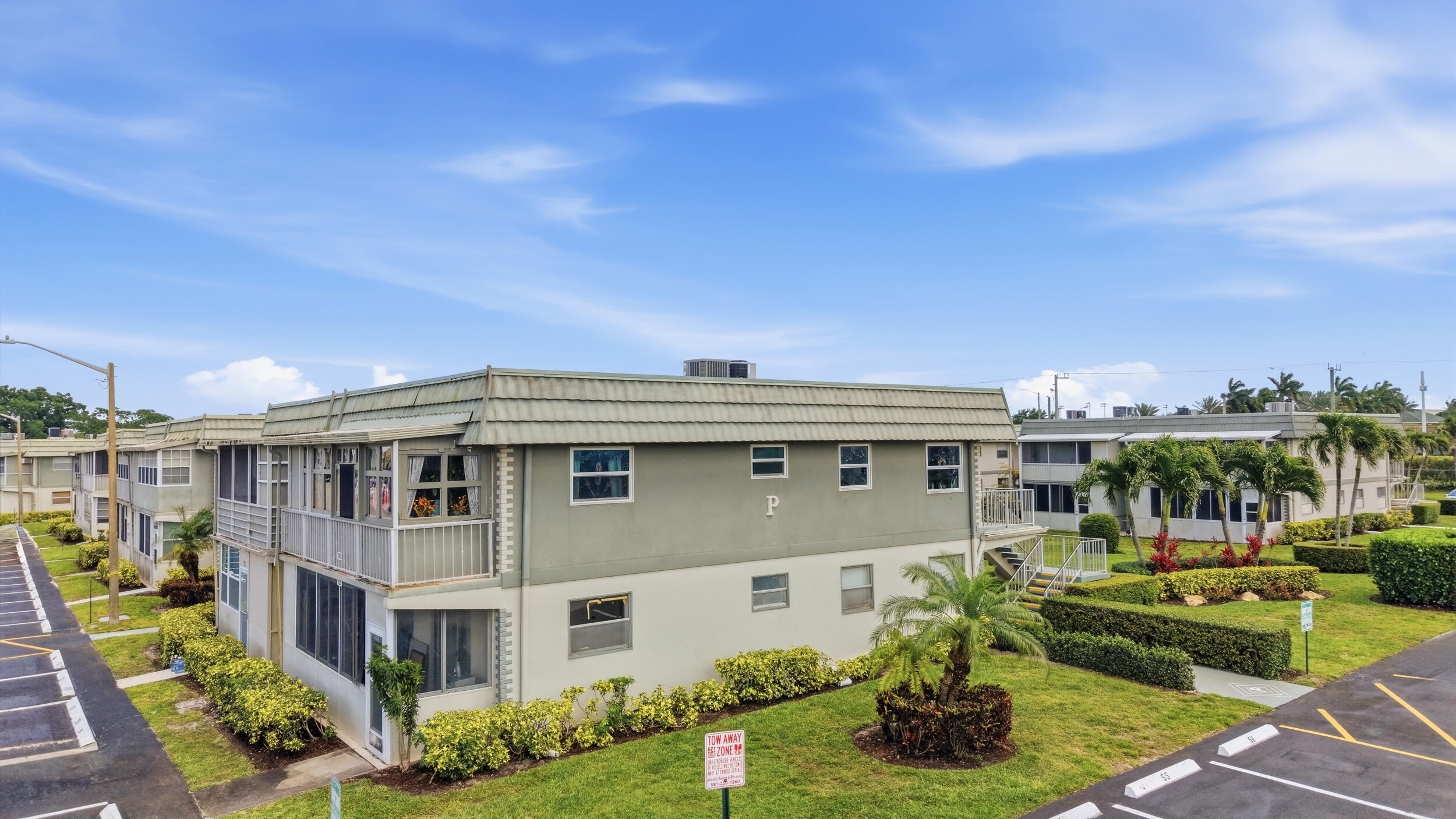 KINGS POINT - Residential