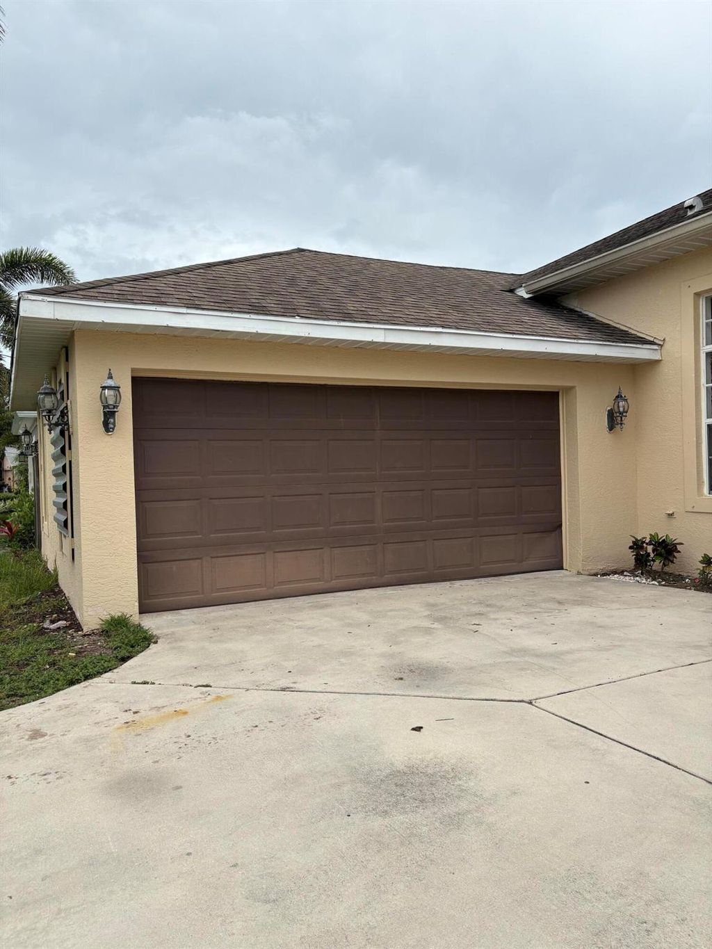 Photo of 1214 SW Emerald Ave, Port St Lucie, FL 34953 (MLS # R11096466)