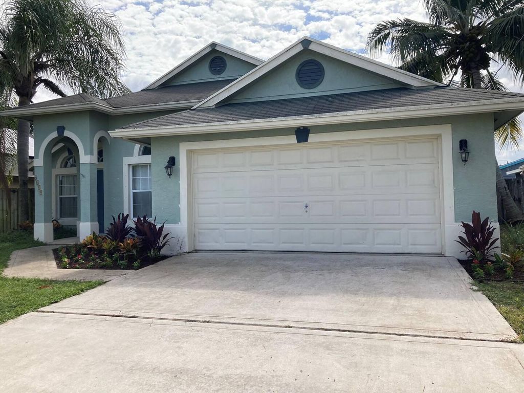 Photo of 6440 Foster Street, Jupiter, FL 33458 (MLS # R10985758)