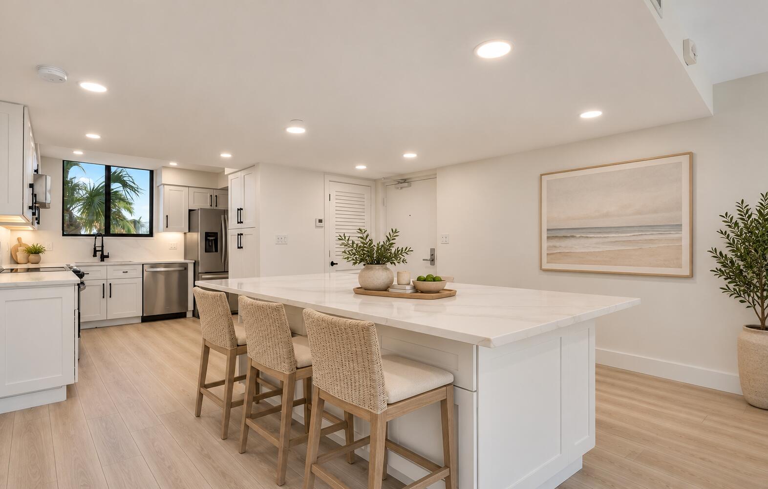 200 OCEAN TRAIL Way T1