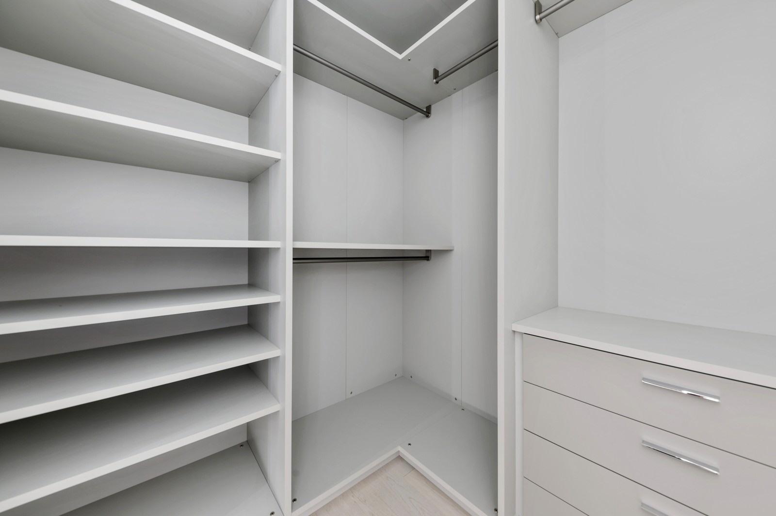 BRISTOL CONDO - Residential