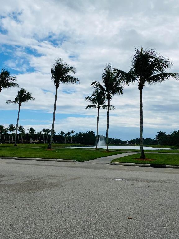 SECTOR 2-PARCELS 1 2 3 4 5 6 7 &8 - Residential Lease