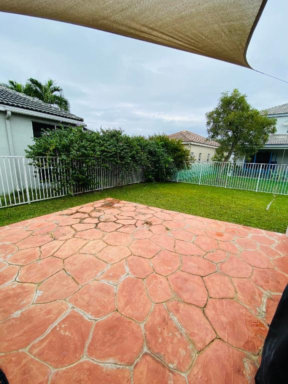 SECTOR 2-PARCELS 1 2 3 4 5 6 7 &8 - Residential Lease