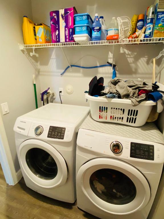 SECTOR 2-PARCELS 1 2 3 4 5 6 7 &8 - Residential Lease