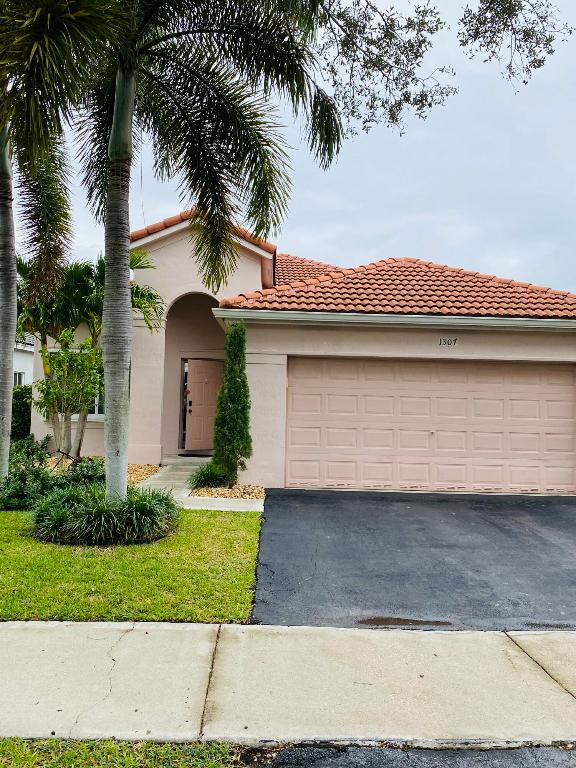 SECTOR 2-PARCELS 1 2 3 4 5 6 7 &8 - Residential Lease