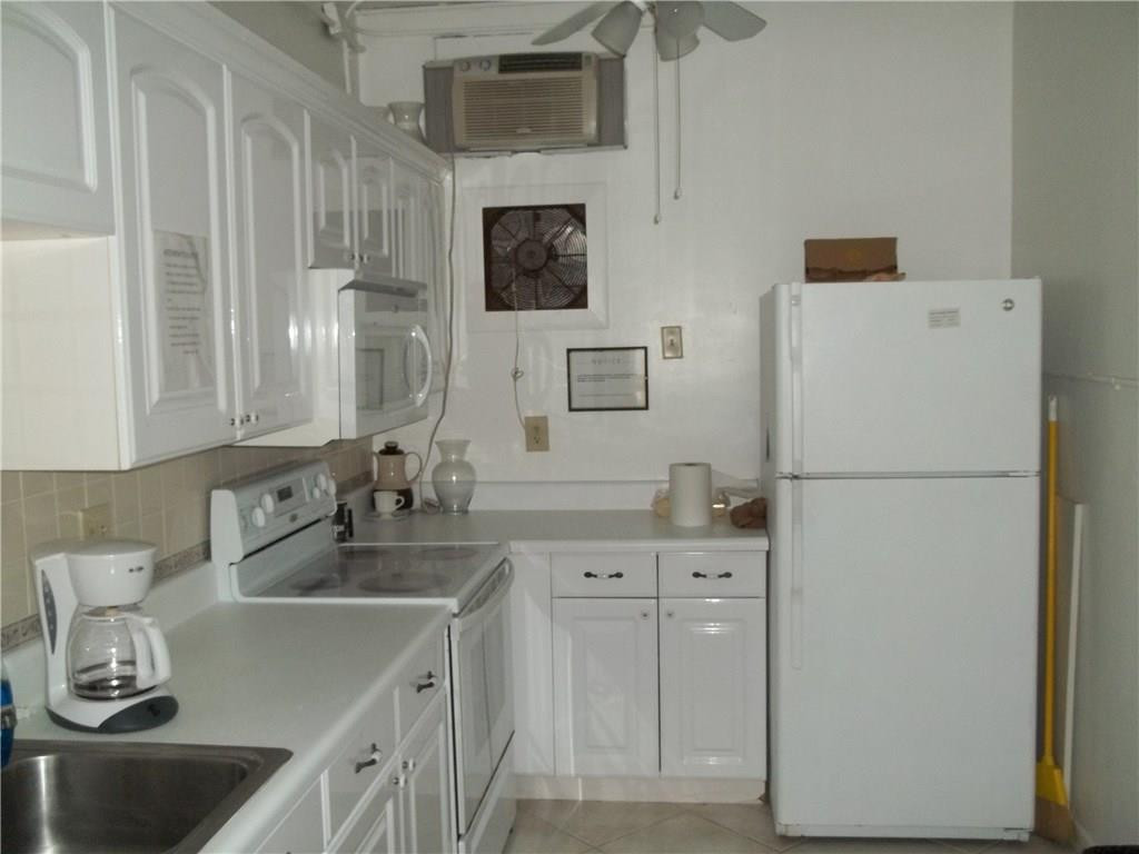 River Shores Condo - Residential Lease