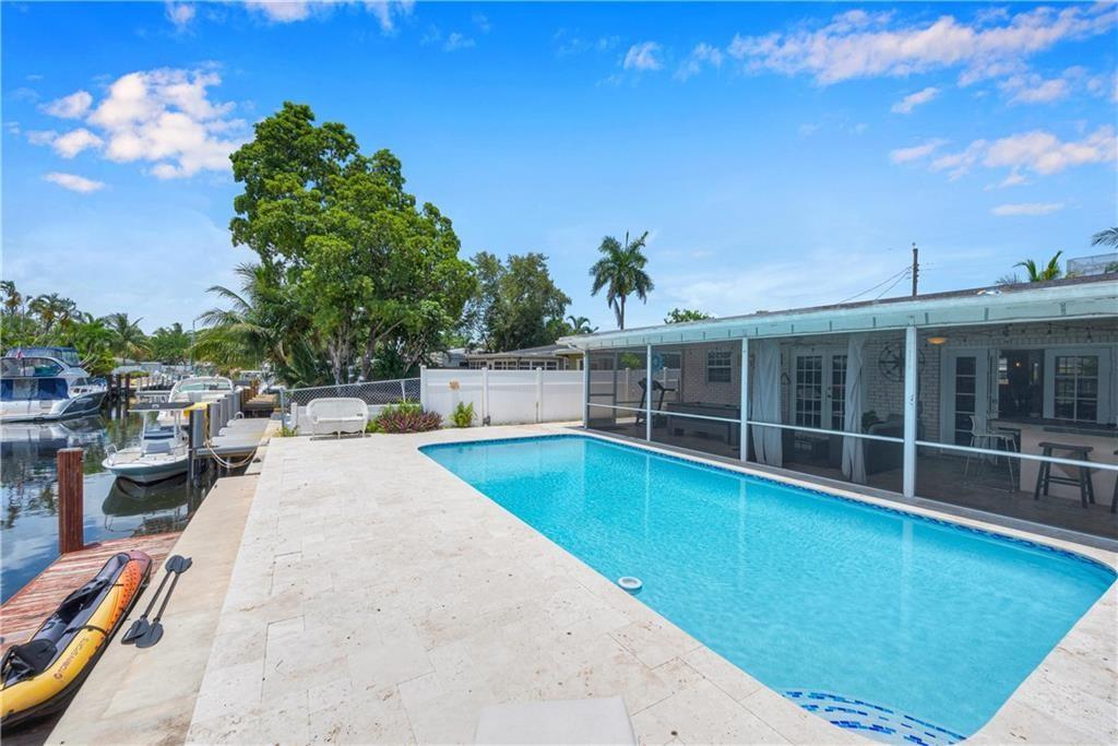 Flamingo Park - Residential Lease