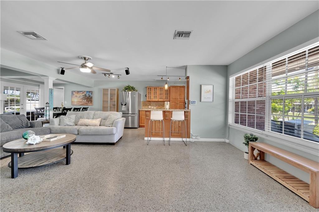 Flamingo Park - Residential Lease