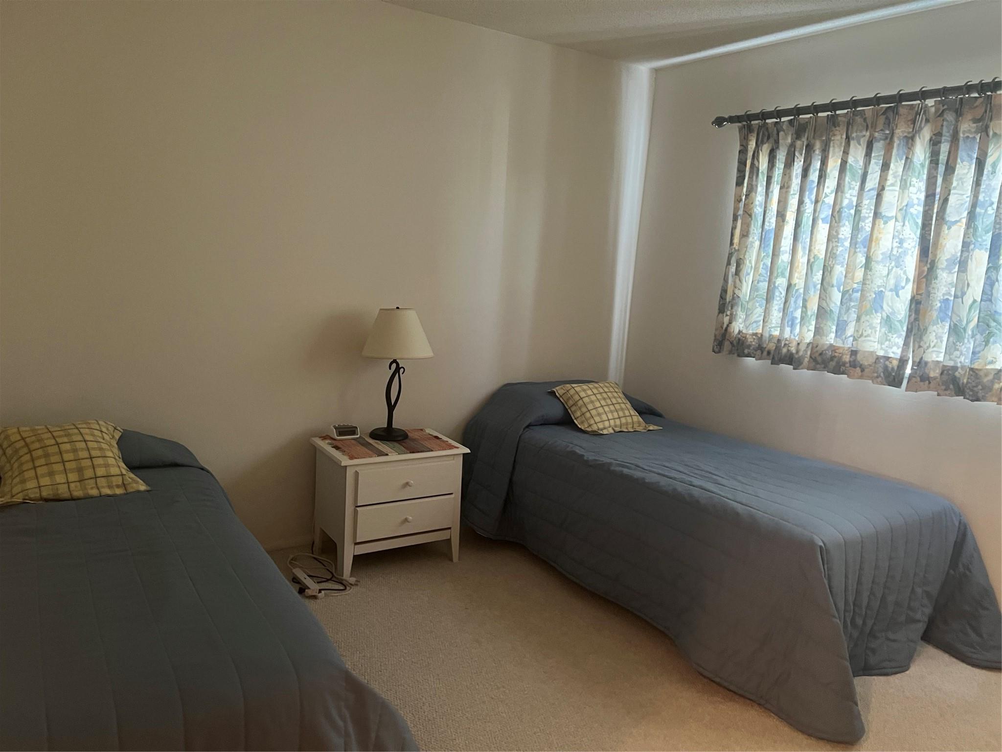 FAIRWAYS ROYAL CONDO - Residential