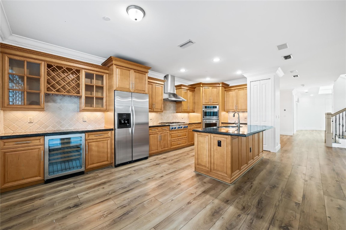 Island Enclave - Residential Lease