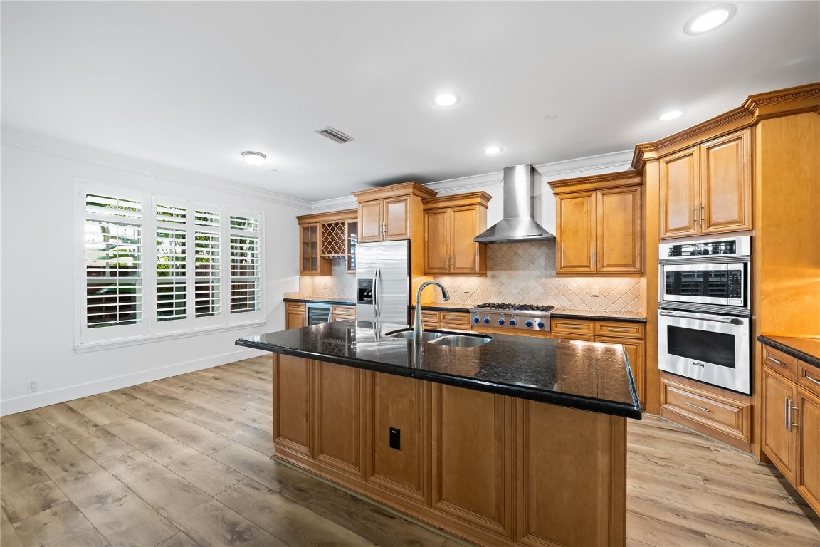 Island Enclave - Residential Lease