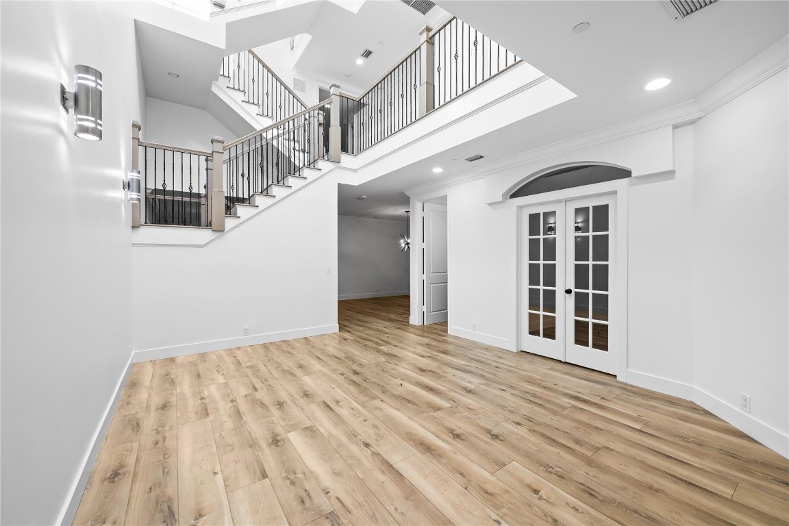 Island Enclave - Residential Lease