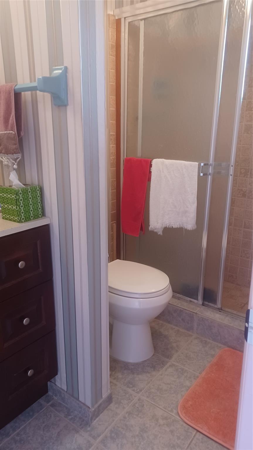 VILLAGE ROYALE CONDO 4 - Residential Lease