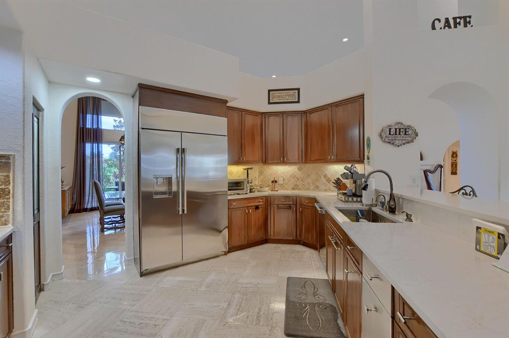 VINTAGE PLACE - Residential