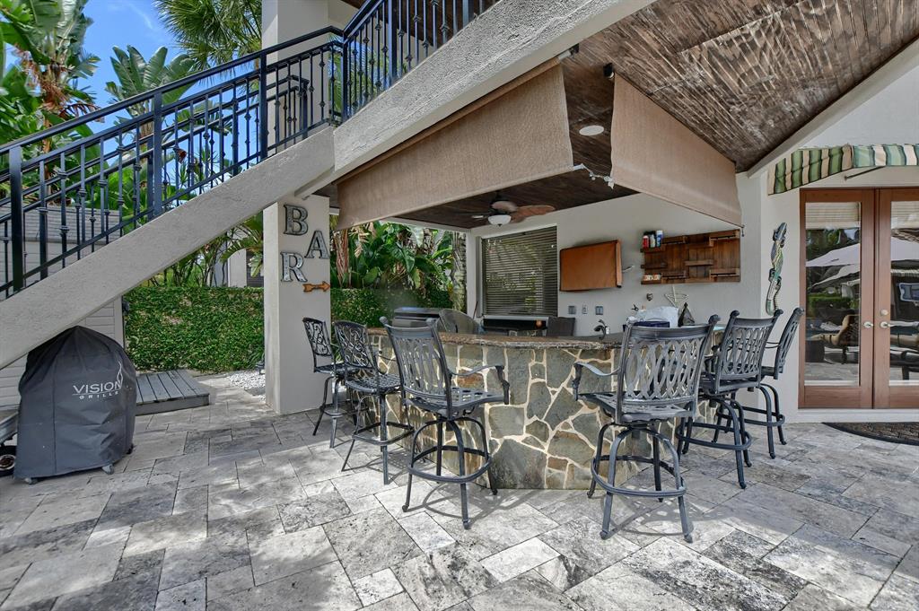 VINTAGE PLACE - Residential