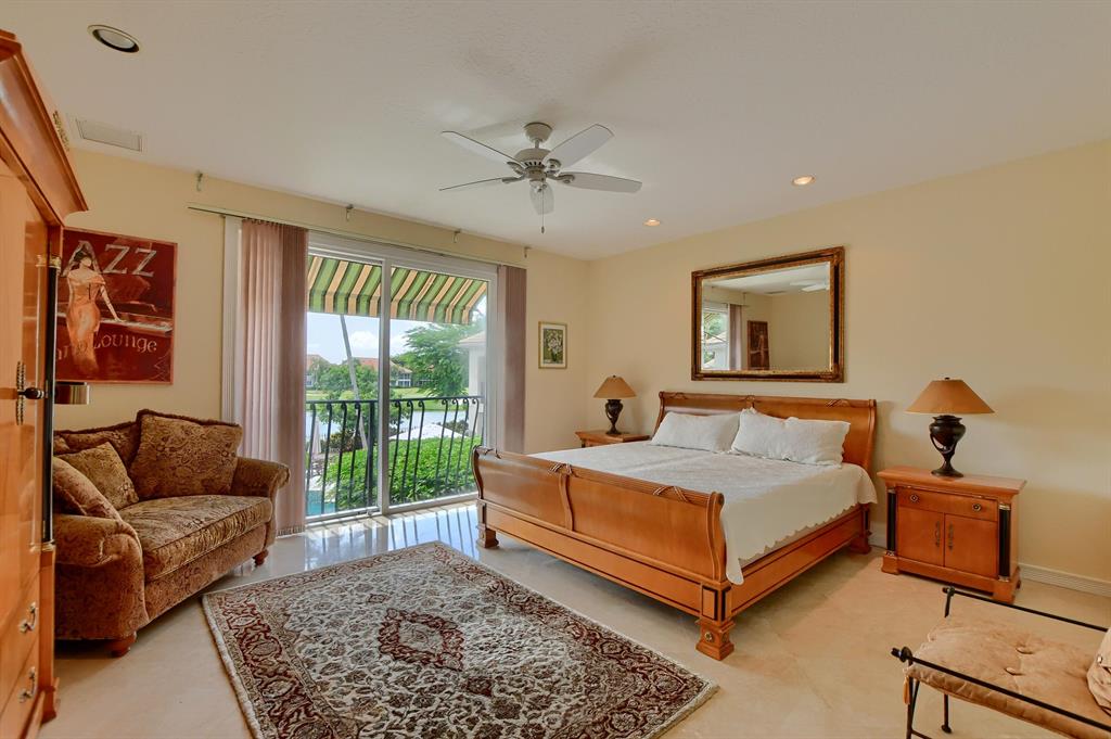 VINTAGE PLACE - Residential