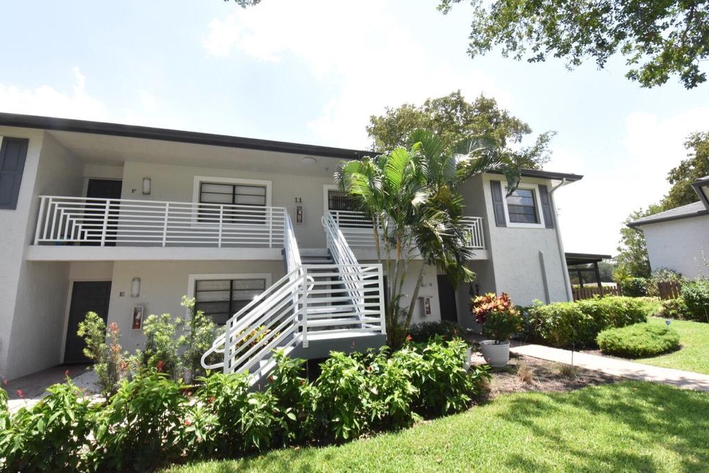 Photo of 11 Southport Lane #H, Boynton Beach, FL 33436 (MLS # B26029610)