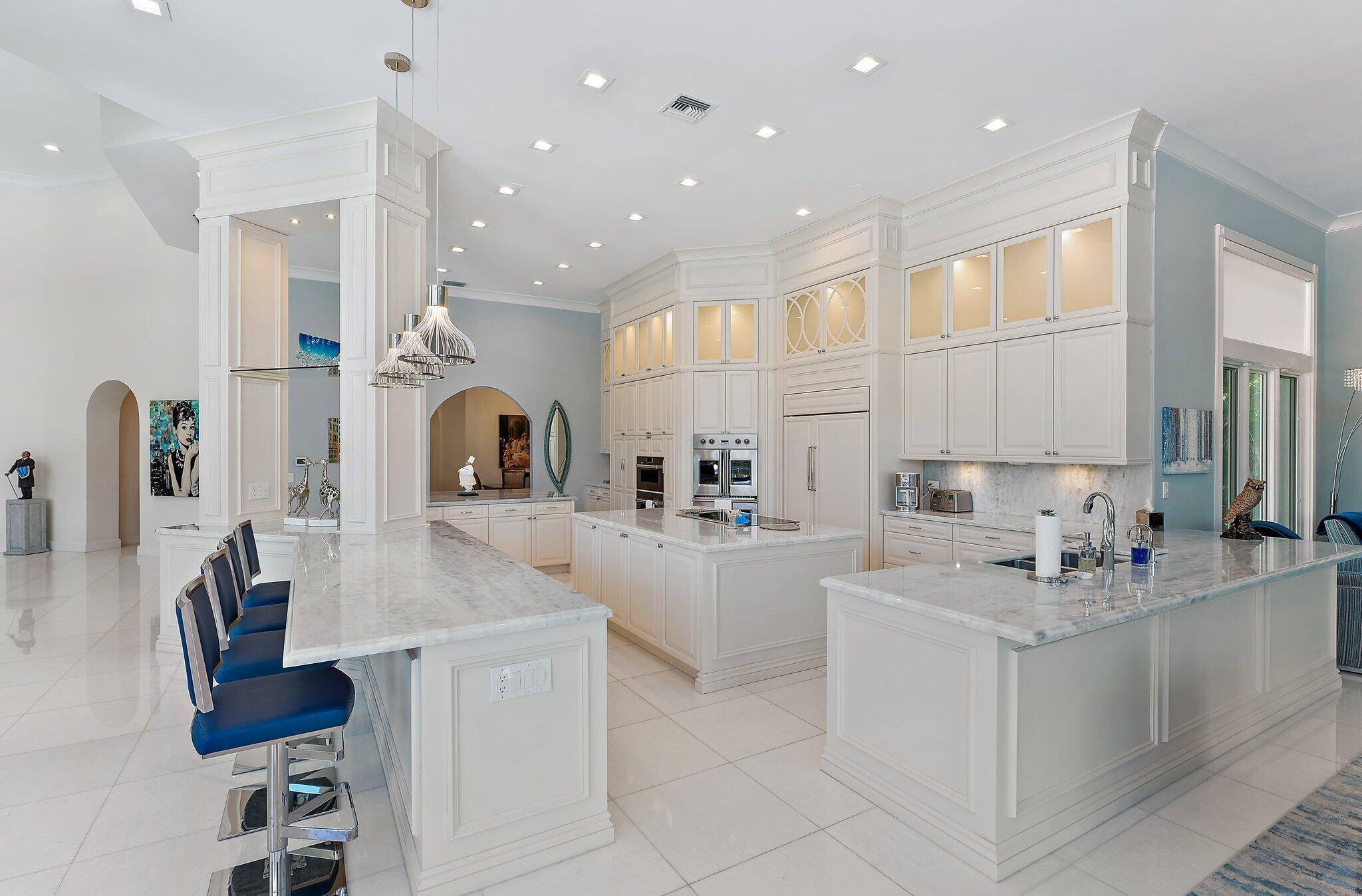 Frenchmans Creek Beach & - Residential