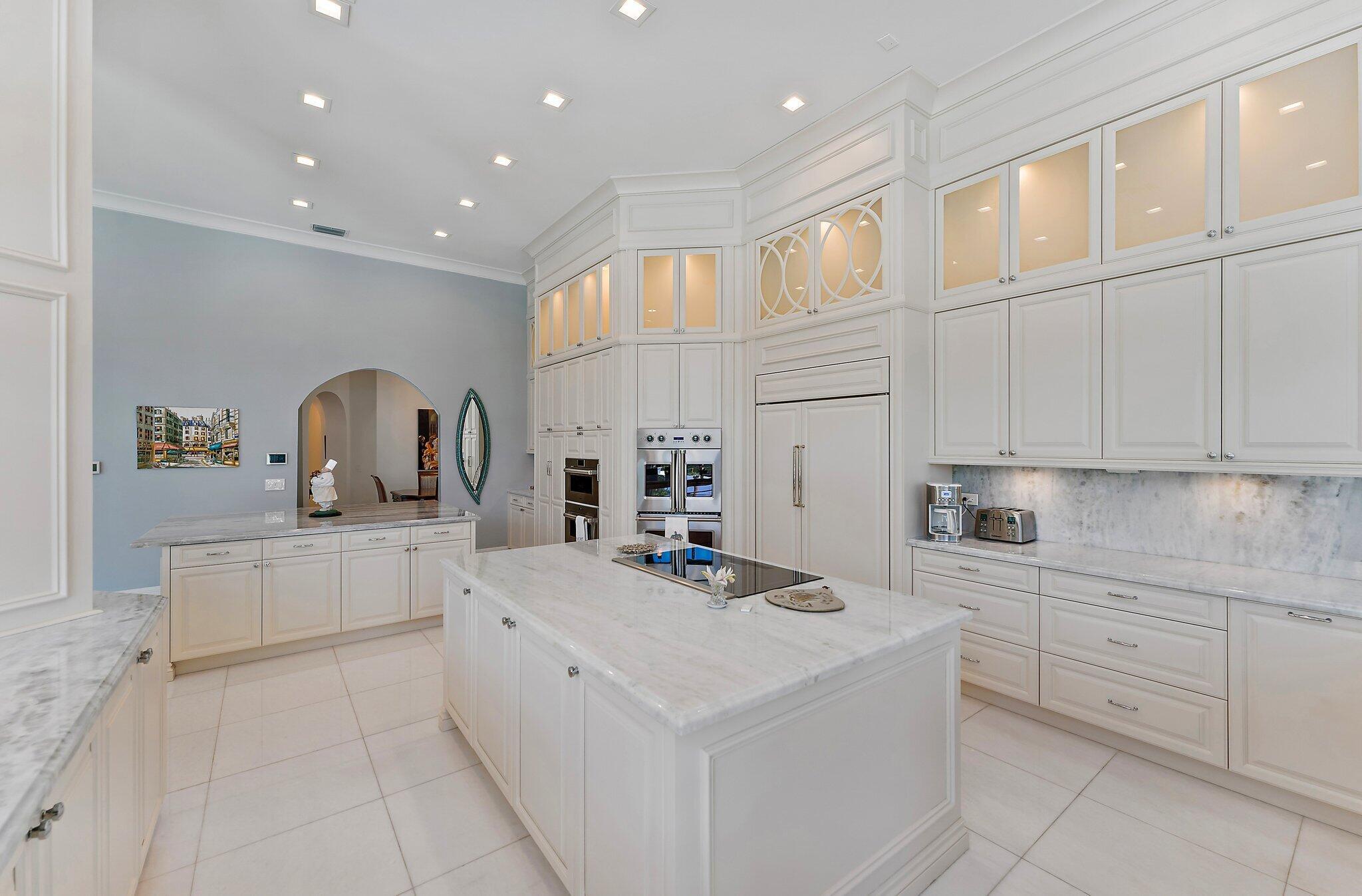 Frenchmans Creek Beach & - Residential