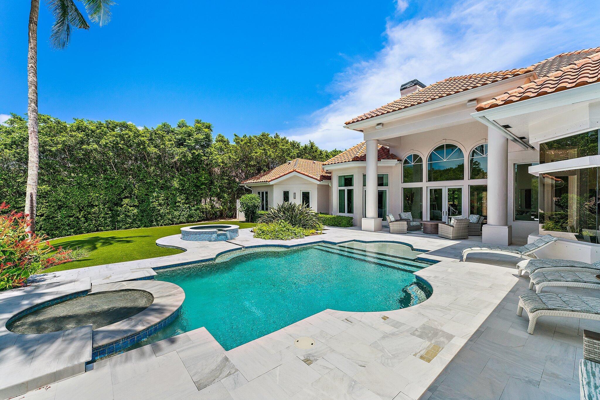 Frenchmans Creek Beach & - Residential