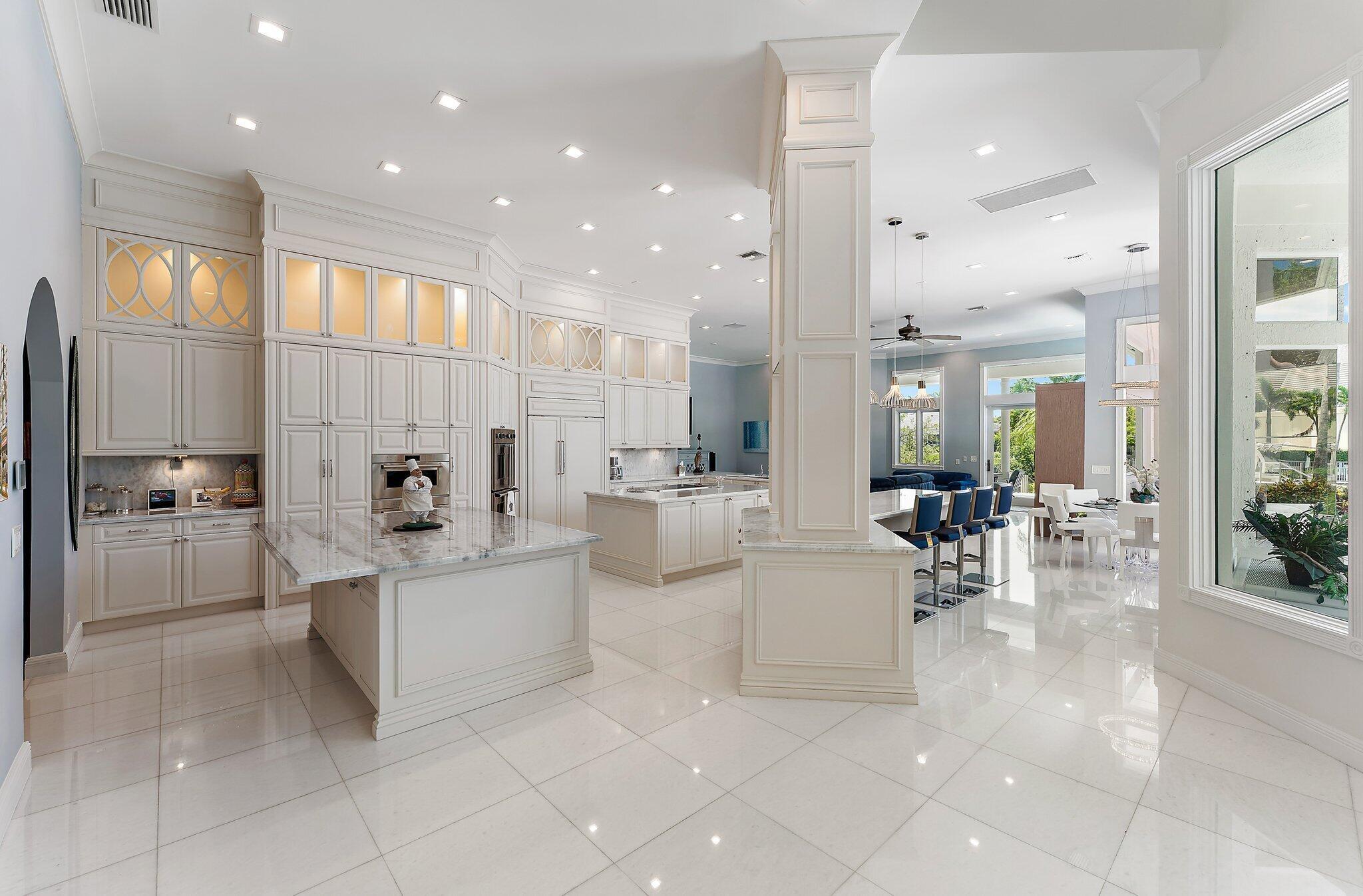 Frenchmans Creek Beach & - Residential