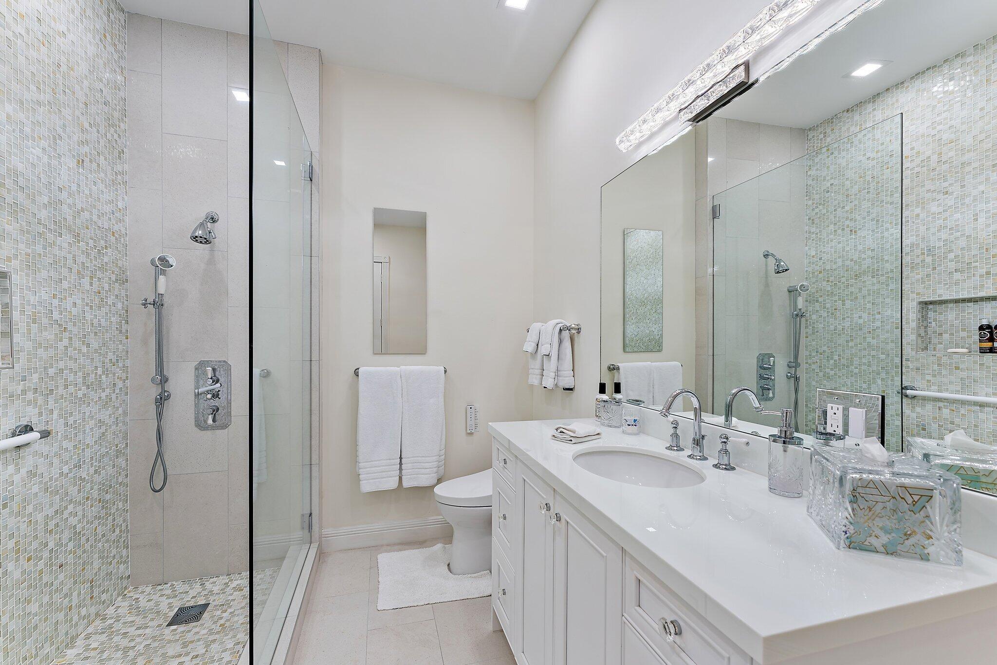 Frenchmans Creek Beach & - Residential