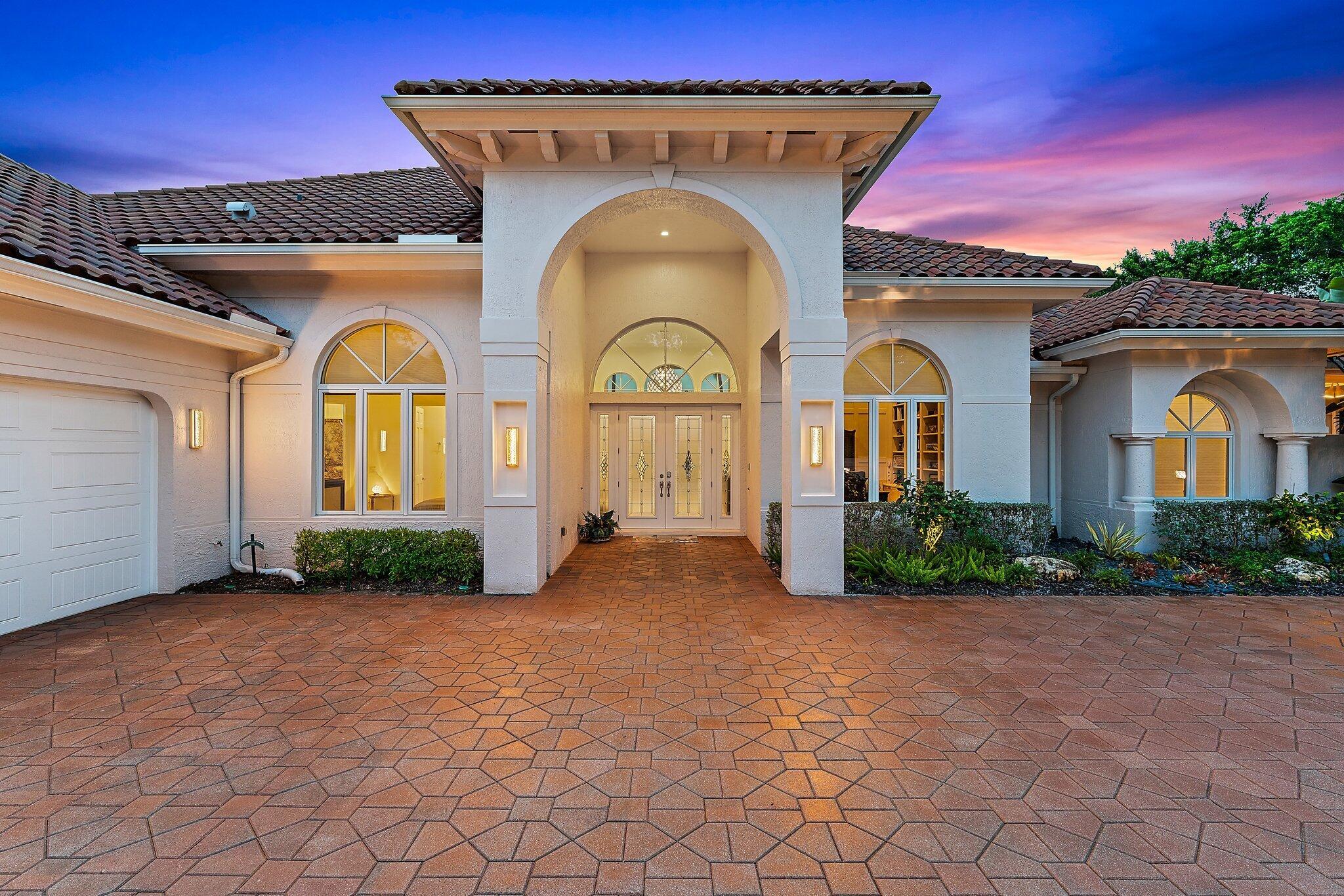 Frenchmans Creek Beach & - Residential