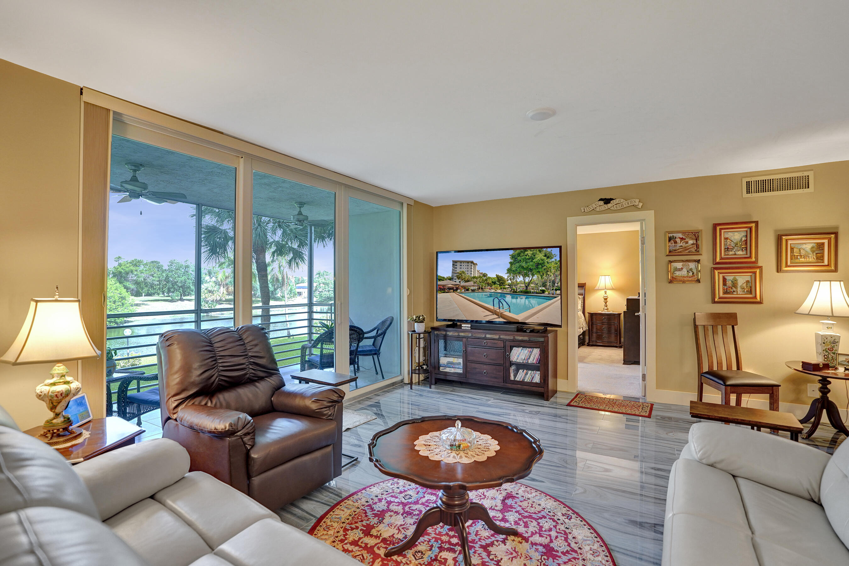 NO 117 PALM-AIRE COUNTRY CLUB - Residential