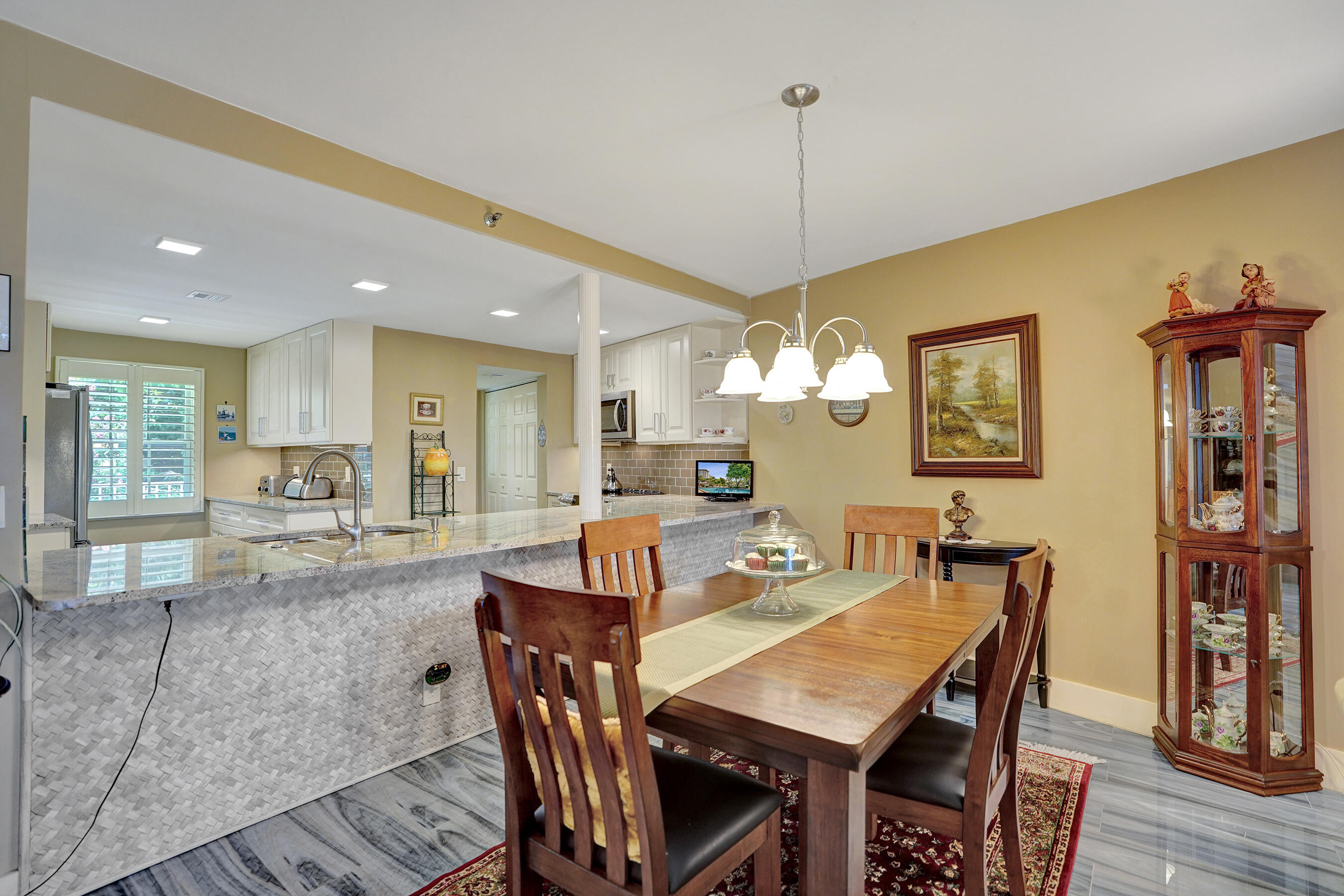 NO 117 PALM-AIRE COUNTRY CLUB - Residential