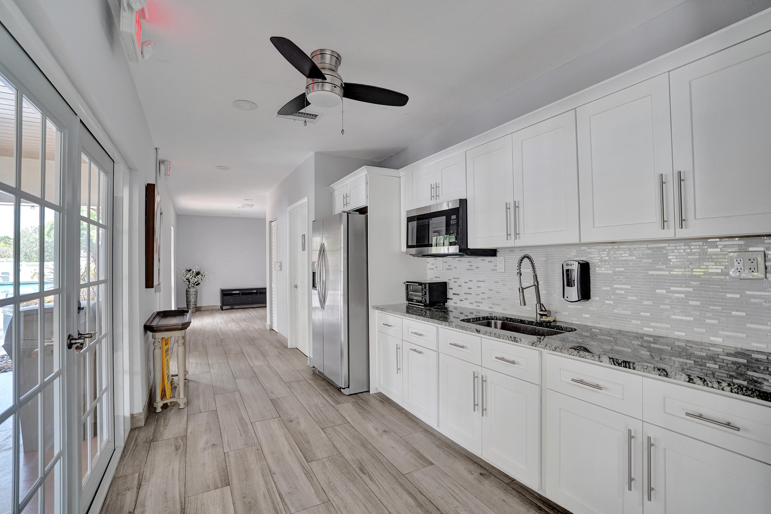 NO 117 PALM-AIRE COUNTRY CLUB - Residential