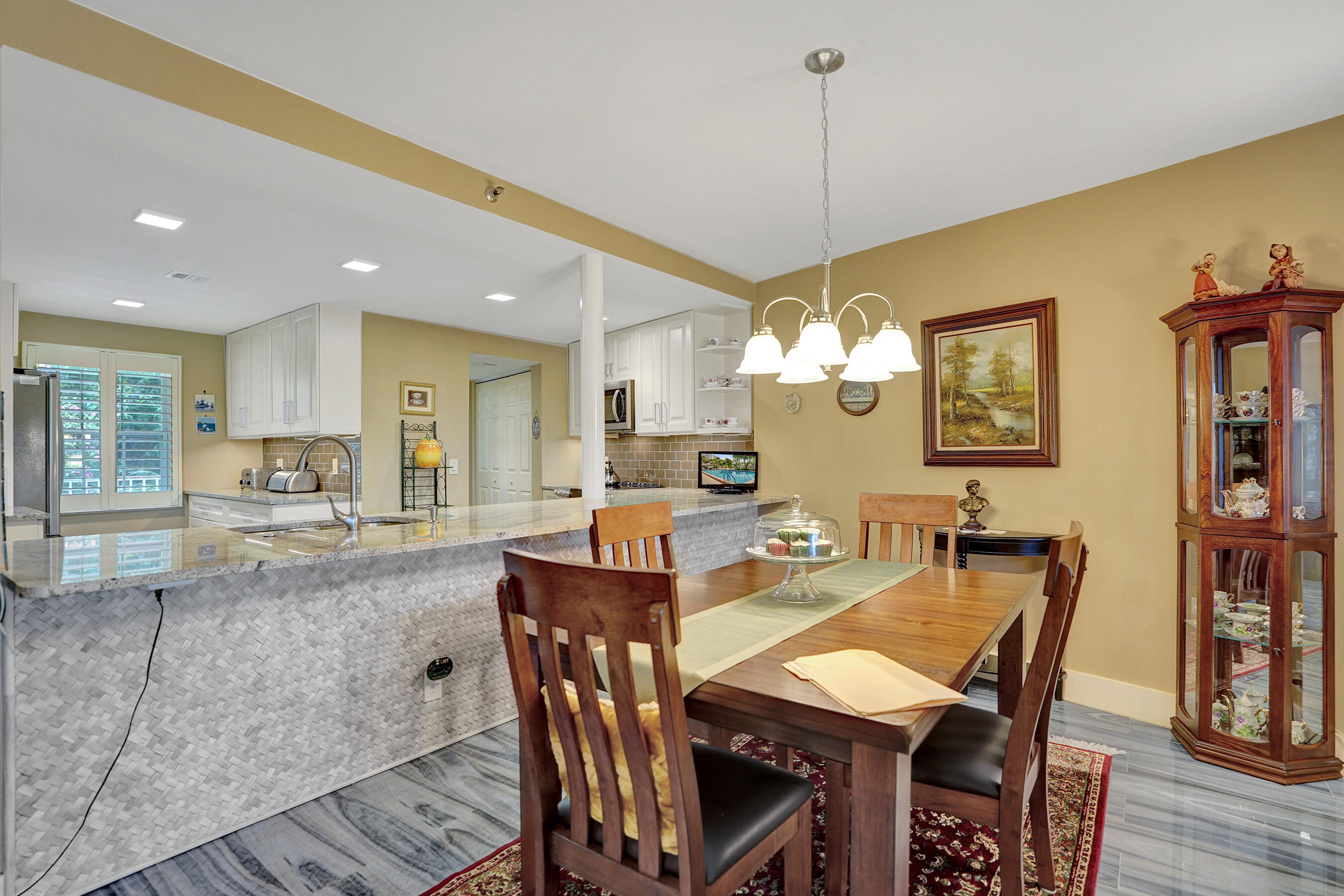 NO 117 PALM-AIRE COUNTRY CLUB - Residential