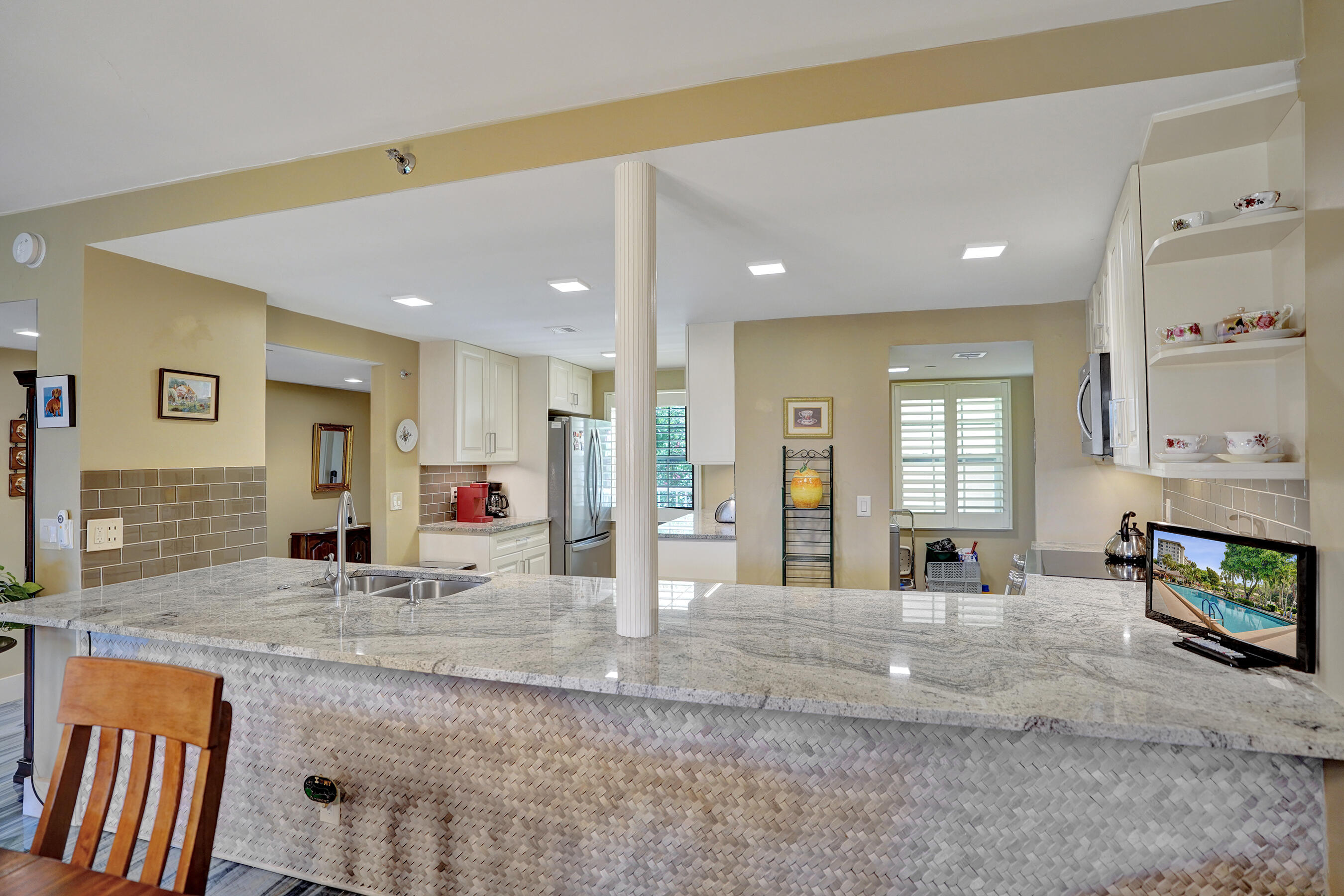 NO 117 PALM-AIRE COUNTRY CLUB - Residential