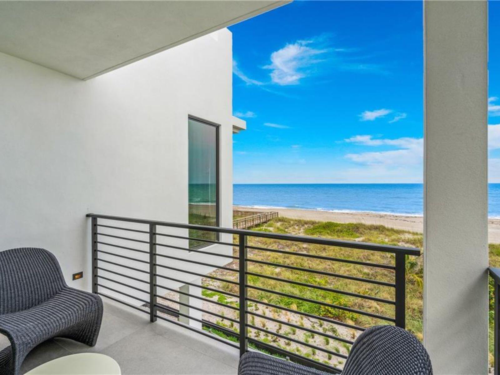 Diamond Shores - Residential