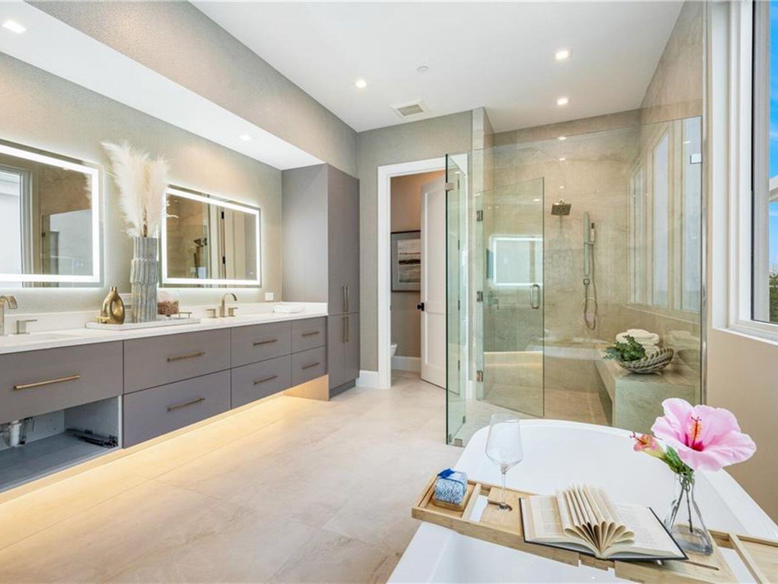 Diamond Shores - Residential