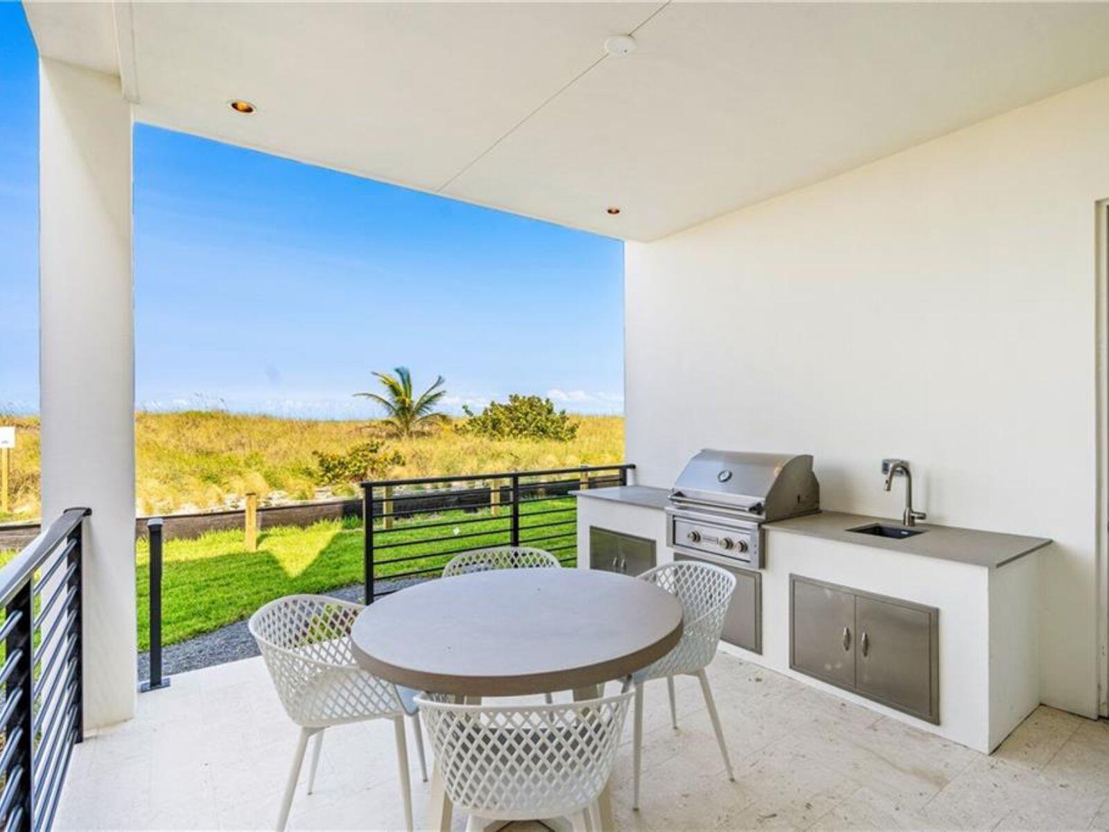 Diamond Shores - Residential