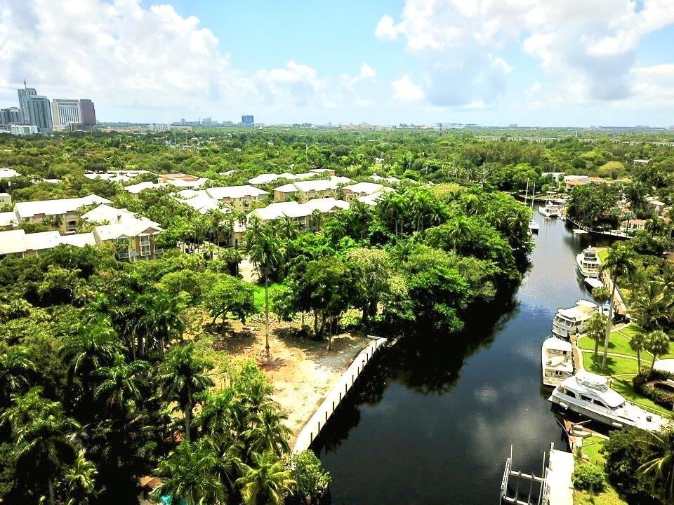 SAILBOAT BEND - Residential