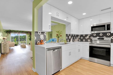 4402 Martinique Ct L3 Coconut Creek FL 33066