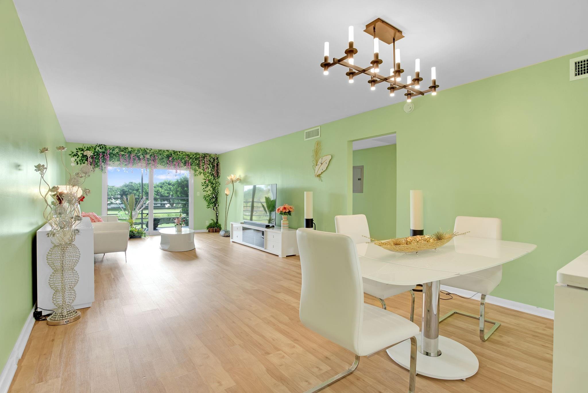 WYNMOOR - Residential