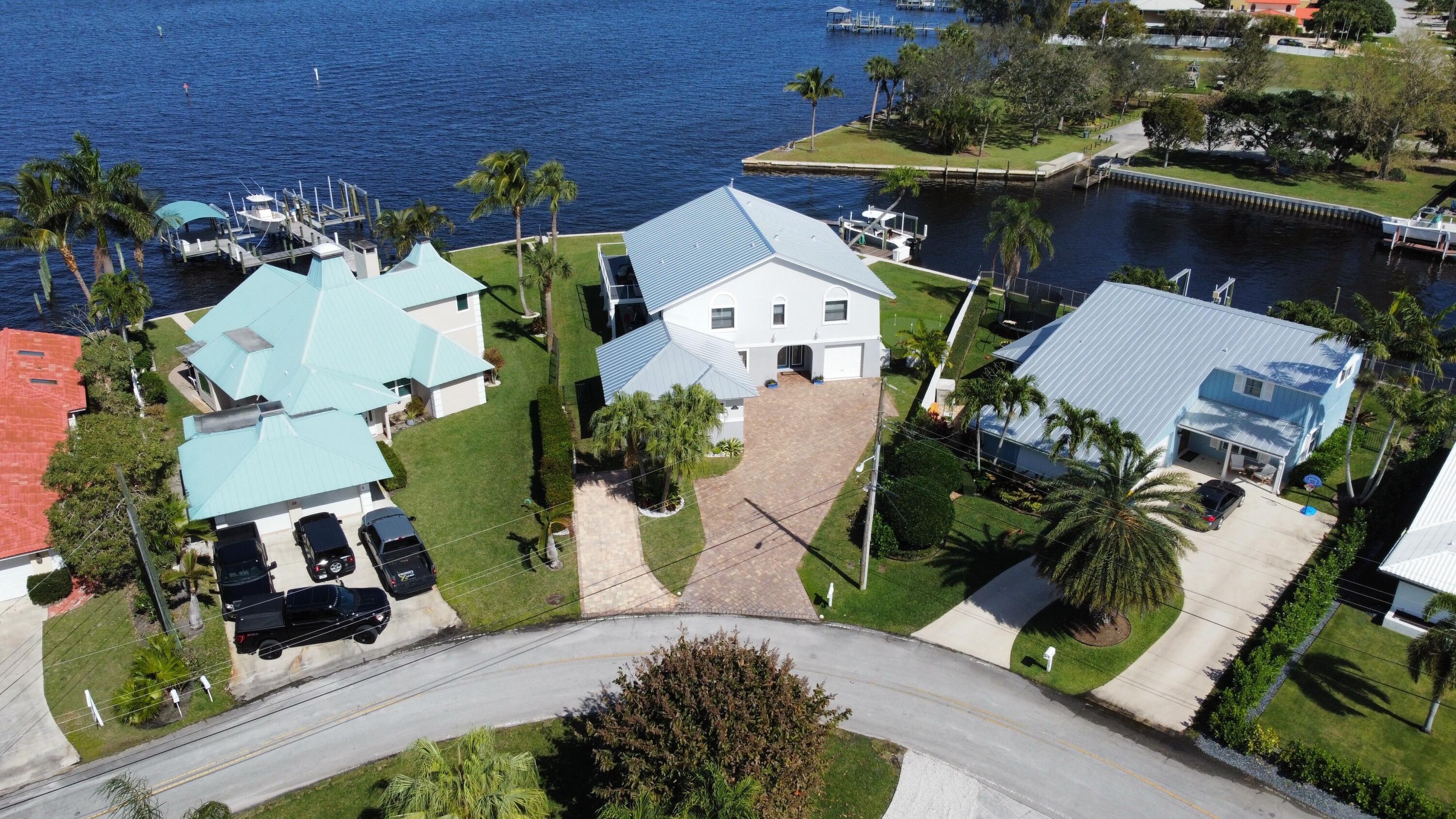 SEA GATE HARBOR - Residential