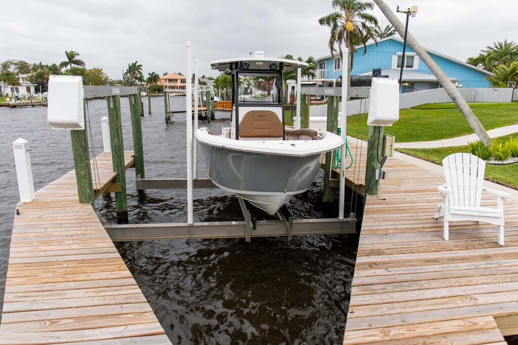 SEA GATE HARBOR - Residential