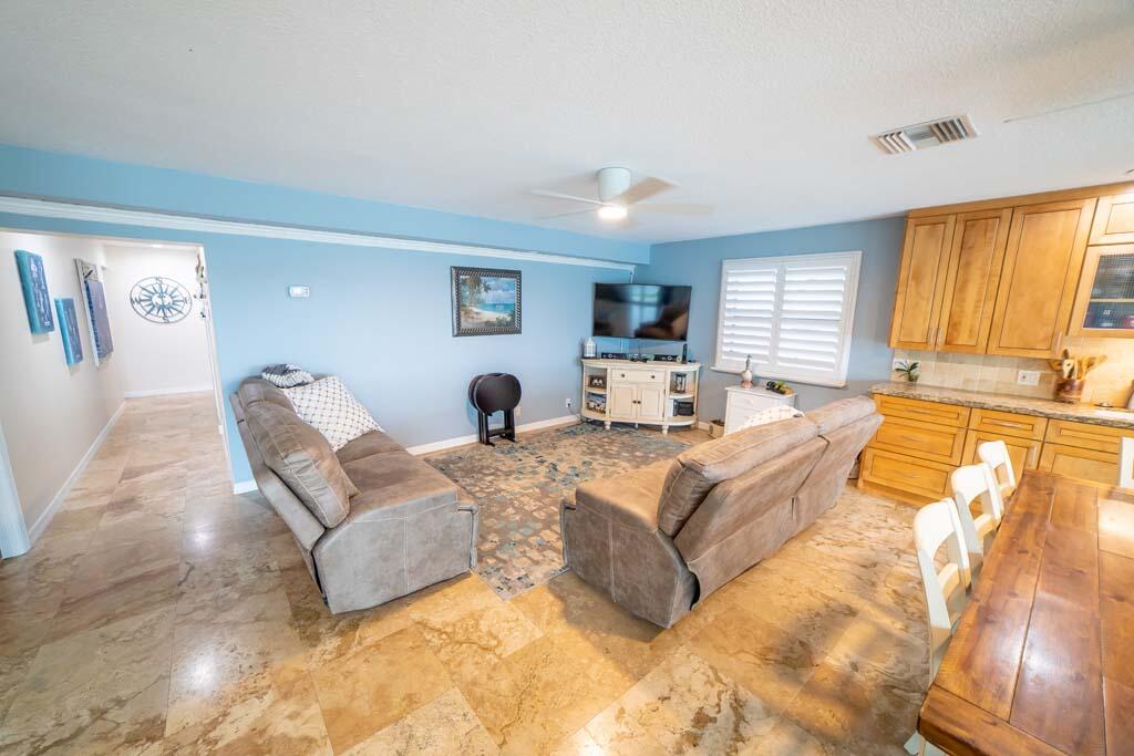 SEA GATE HARBOR - Residential