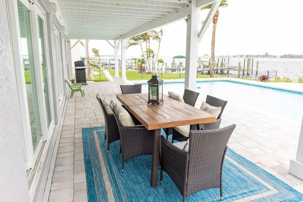 SEA GATE HARBOR - Residential