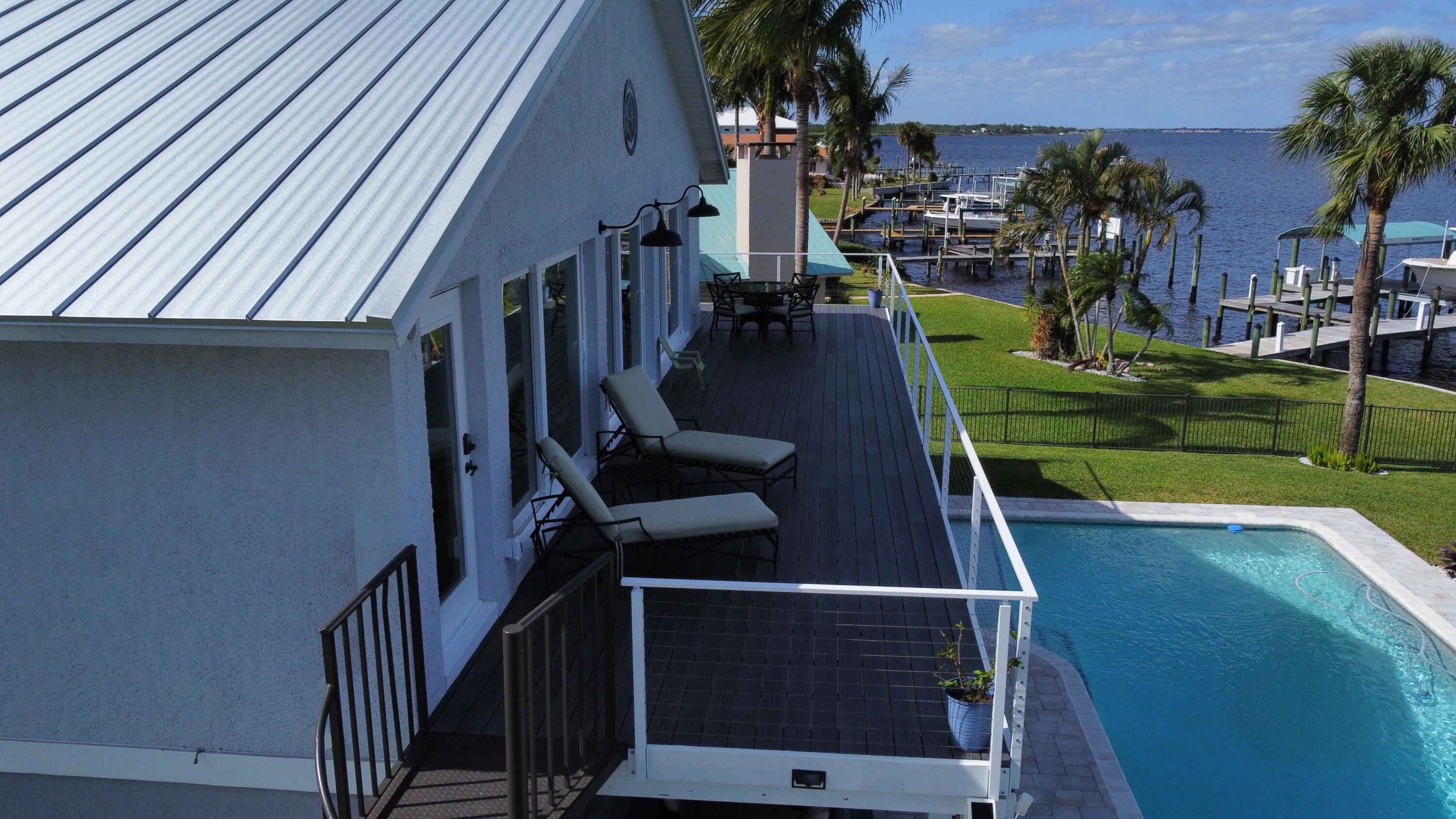 SEA GATE HARBOR - Residential