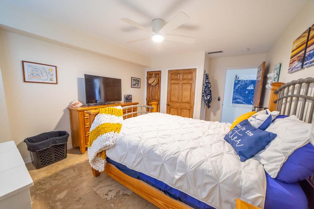 SEA GATE HARBOR - Residential