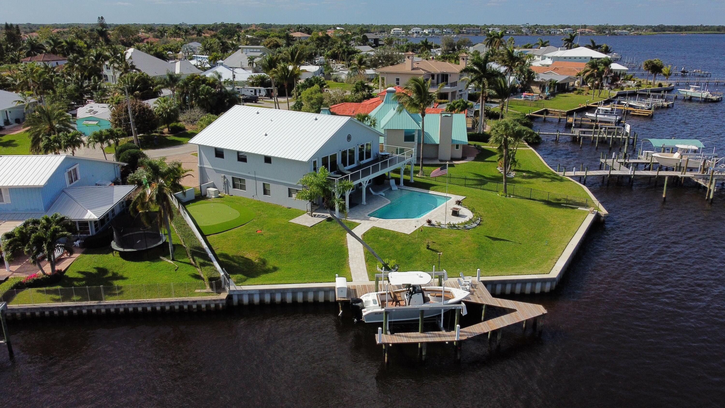 SEA GATE HARBOR - Residential