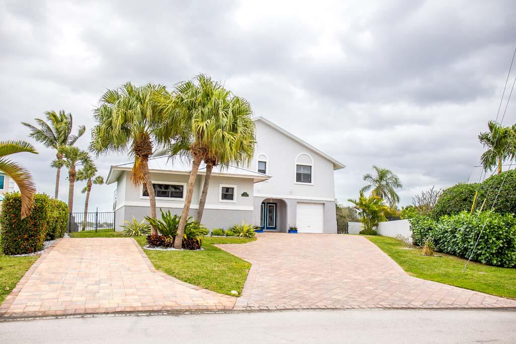 SEA GATE HARBOR - Residential