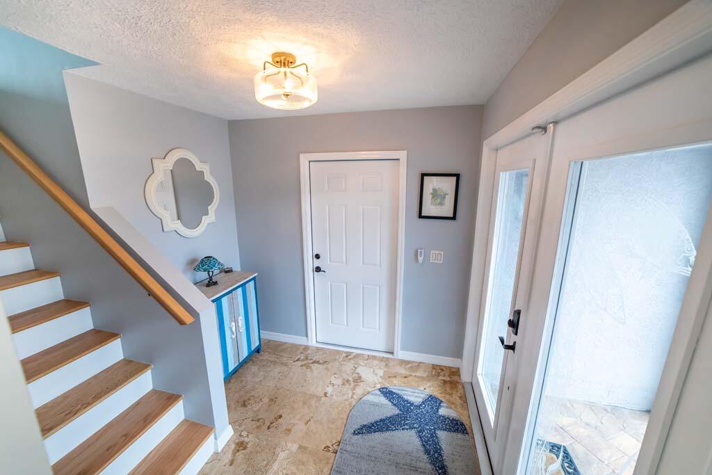 SEA GATE HARBOR - Residential