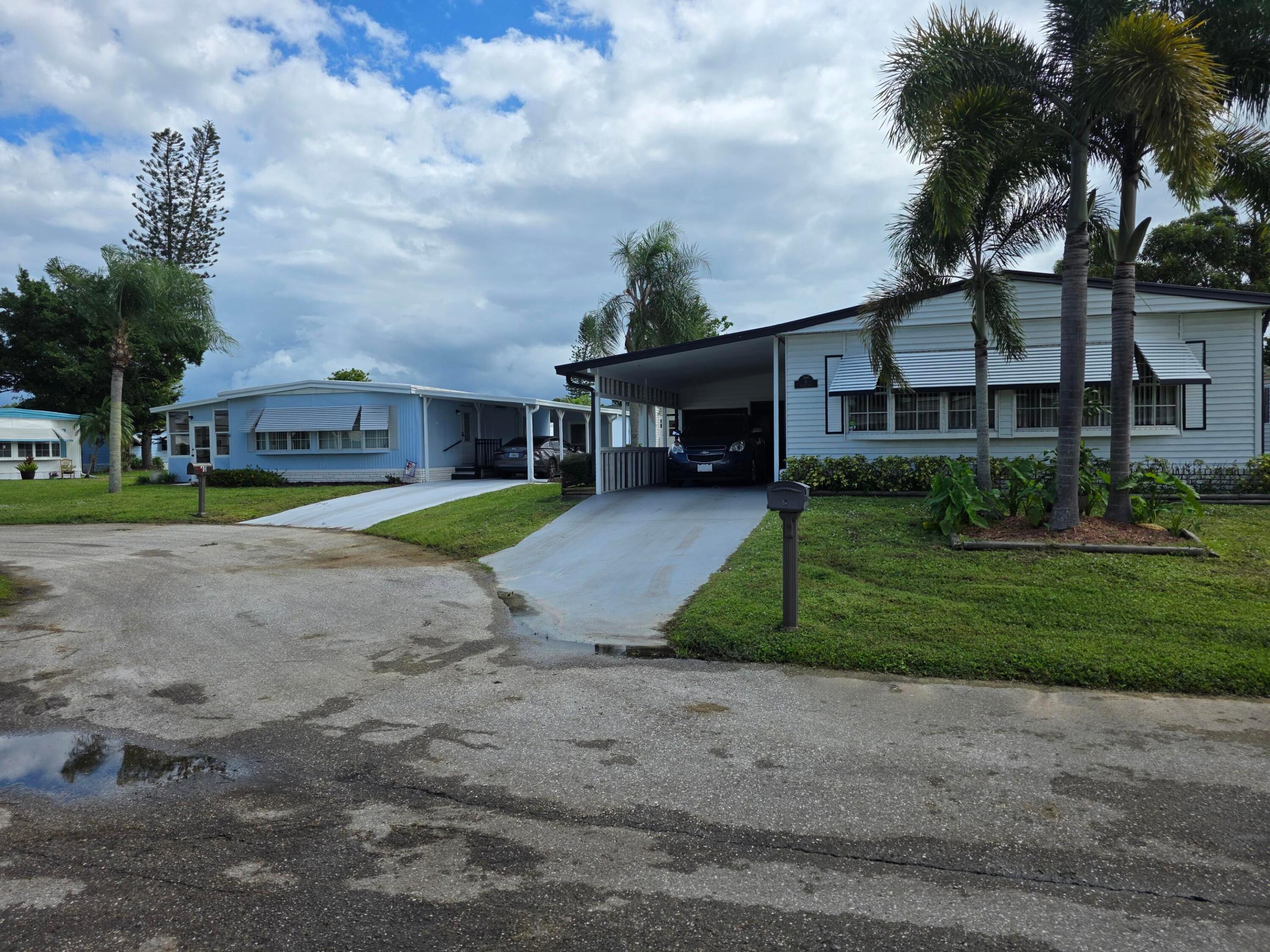 Spanish Lakes Golf Village - Residential